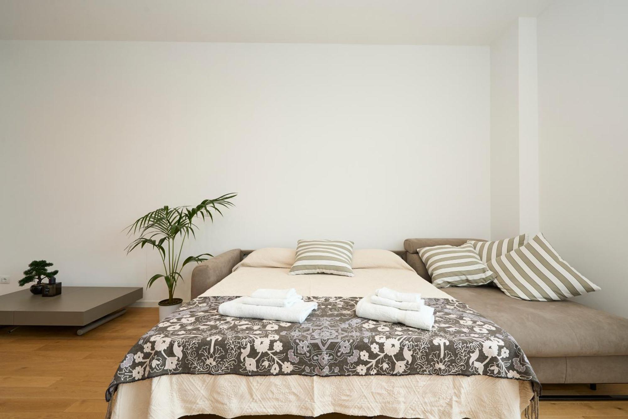 Luxury Design Suite - 20 Minutes From Duomo-Navigli Milánó Kültér fotó